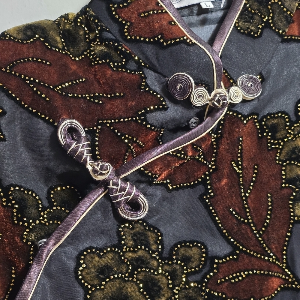 Black vintage elegant Chinese maxi dress leaves embroidered suede allover - Picture 5 of 10